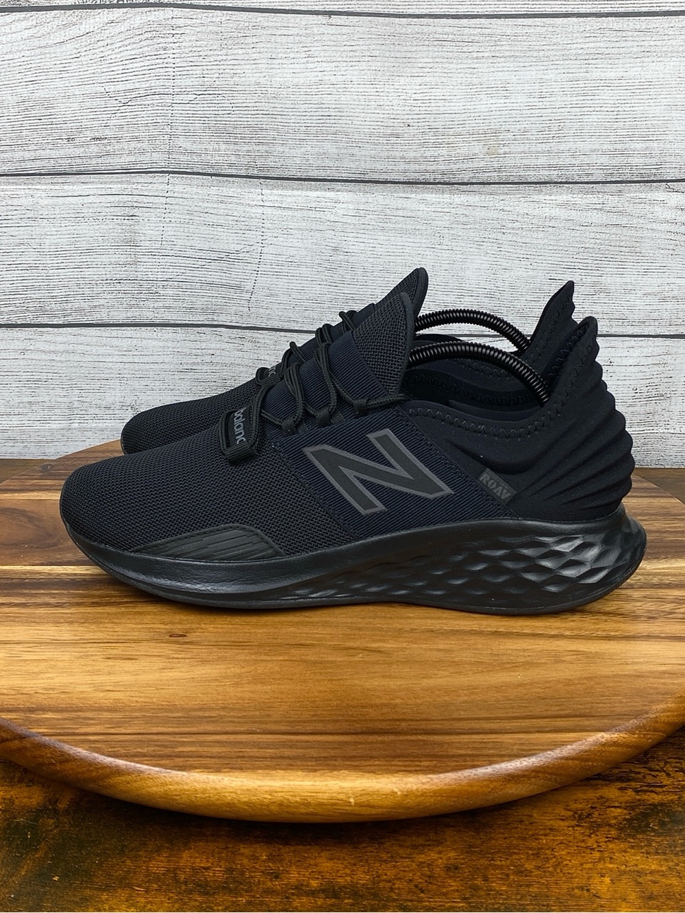 New Balance Fresh Foam Roav Triple Black Men’s Shoes MROAVLB Sneaker Size 10.5